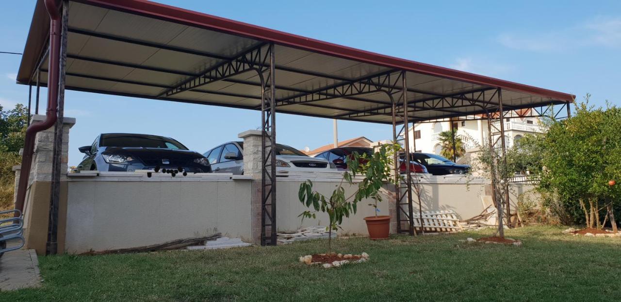 Apartmani Citrus Novigrad Filipac المظهر الخارجي الصورة
